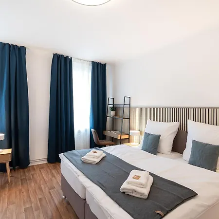 Benville - 2 Schlafzimmer - Wohnkueche - Wlan Apartment