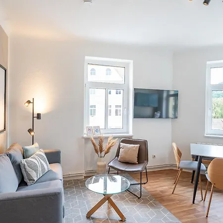 Benville - 2 Schlafzimmer - Wohnkueche - Wlan Freital
